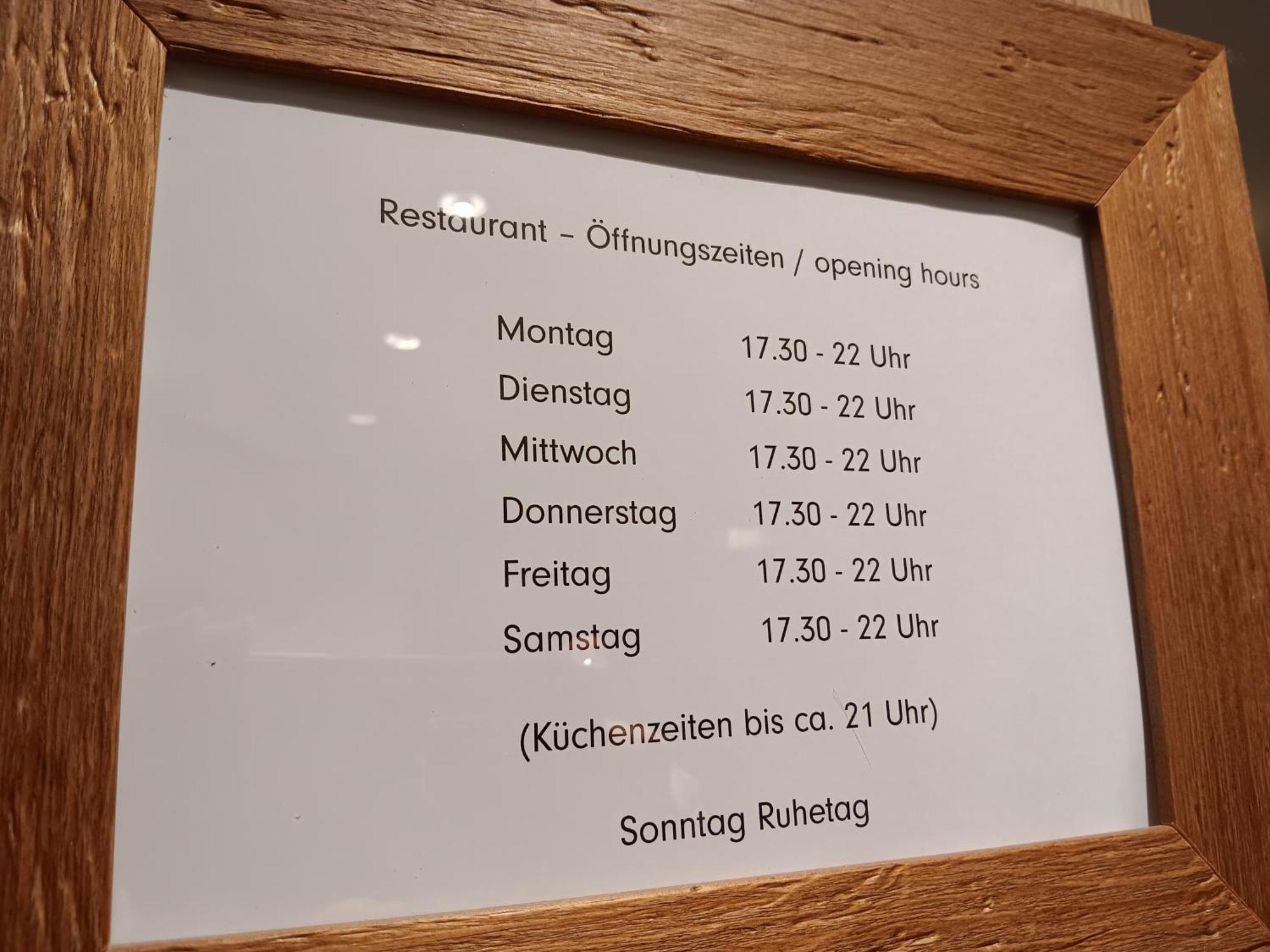 Rossano Boutique Hotel & Ristorante Sachsen bei Ansbach Экстерьер фото