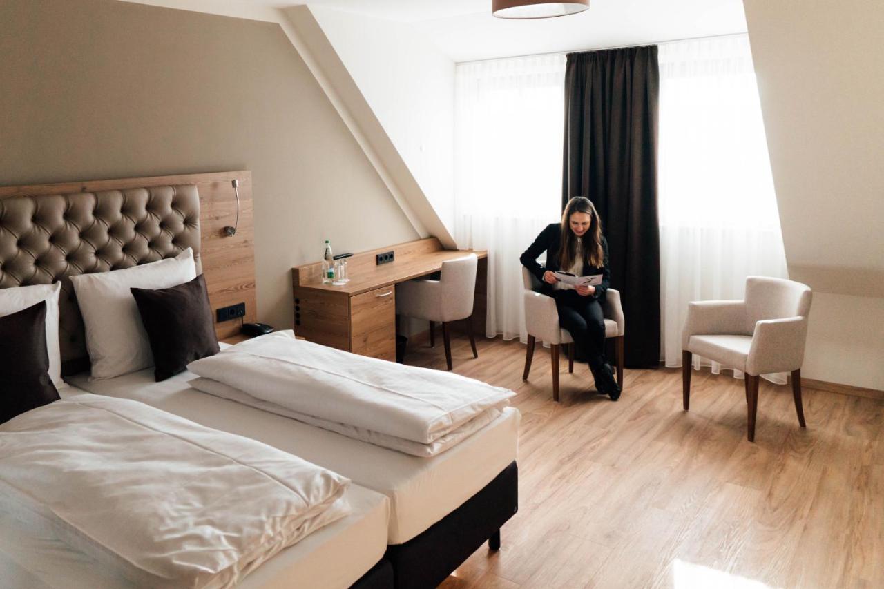 Rossano Boutique Hotel & Ristorante Sachsen bei Ansbach Экстерьер фото
