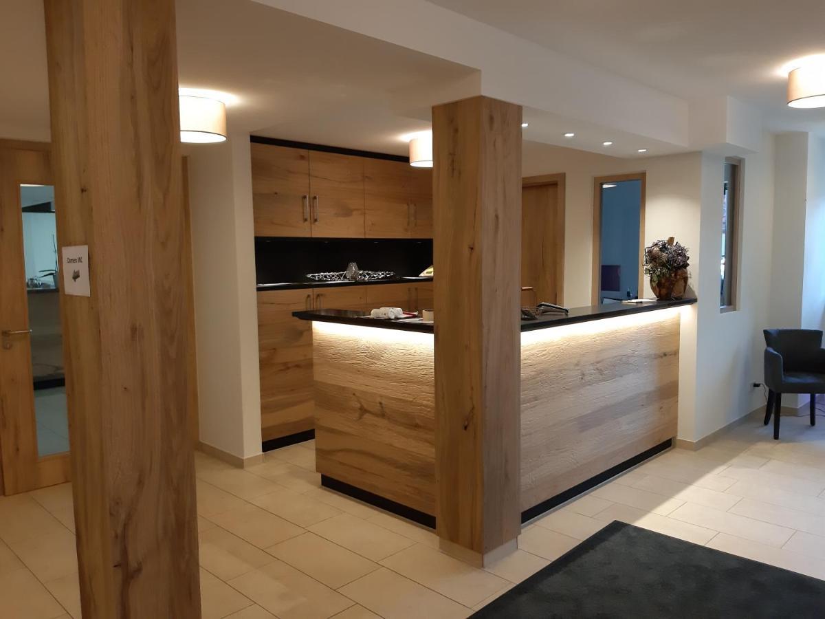 Rossano Boutique Hotel & Ristorante Sachsen bei Ansbach Экстерьер фото